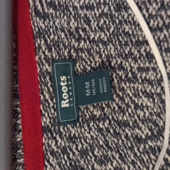 Sweater - Picture 2 of 2